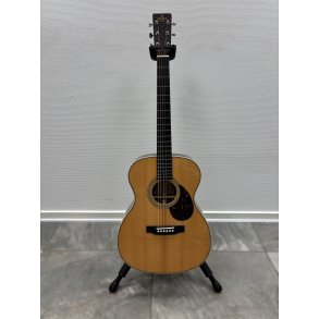 (USED) Sigma OMT-28H w. Softshell Case